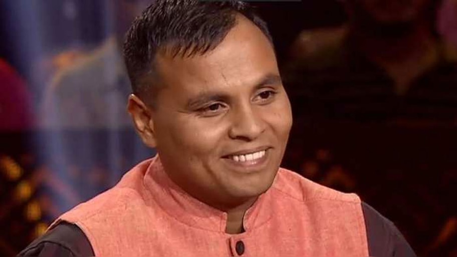 26/11 के हीरो प्रवीण तेवरिया ने मेडल्स बेचकर PM Care  फंड में दान किए 2 लाख रुपये