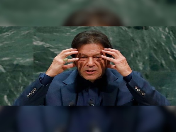 ପାକିସ୍ତାନରେ ବଢୁଛି କୋରୋନା ସଂକଟ,  ନିଜ ଘରେ ଅପଦସ୍ତ ପ୍ରଧାନମନ୍ତ୍ରୀ !, 