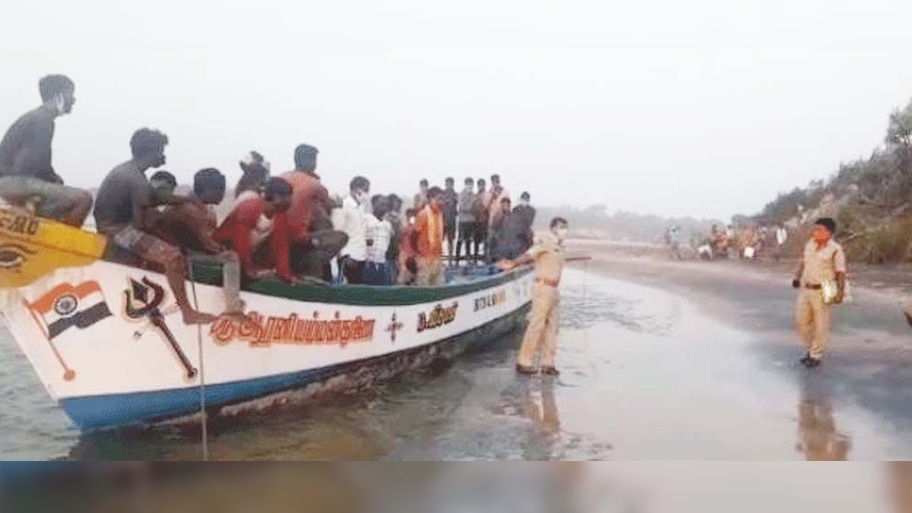 ବୋଟ ସାହାଯ୍ୟରେ ଚେନ୍ନାଇ ରୁ ଓଡ଼ିଶା...