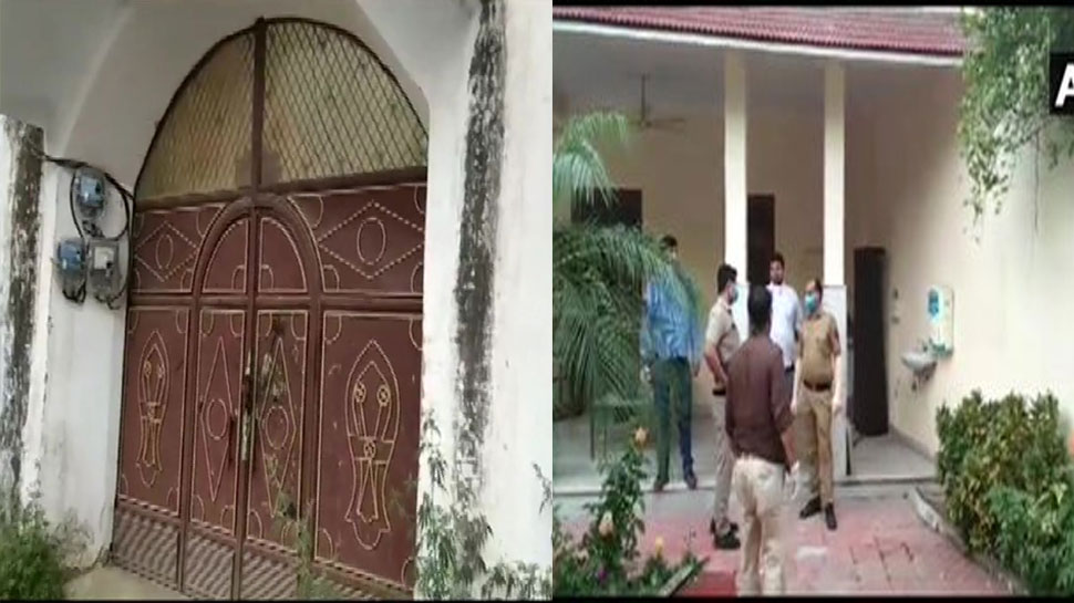 मौलाना साद की बढ़ी मुश्किलें: फॉर्म हाउस पर CBI का छापा, तबलीगी जमात को बैन करने की मांग मौलाना साद की बढ़ी मुश्किलें: फॉर्म हाउस पर CBI का छापा, तबलीगी जमात को बैन करने की मांग