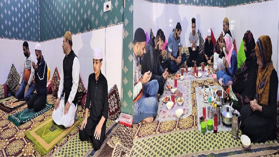 कोरोना ने बदली रिवायत,माहे रमजान में घरों में ही पांच वक्त की नमाज़ अदा कर रहे लोग