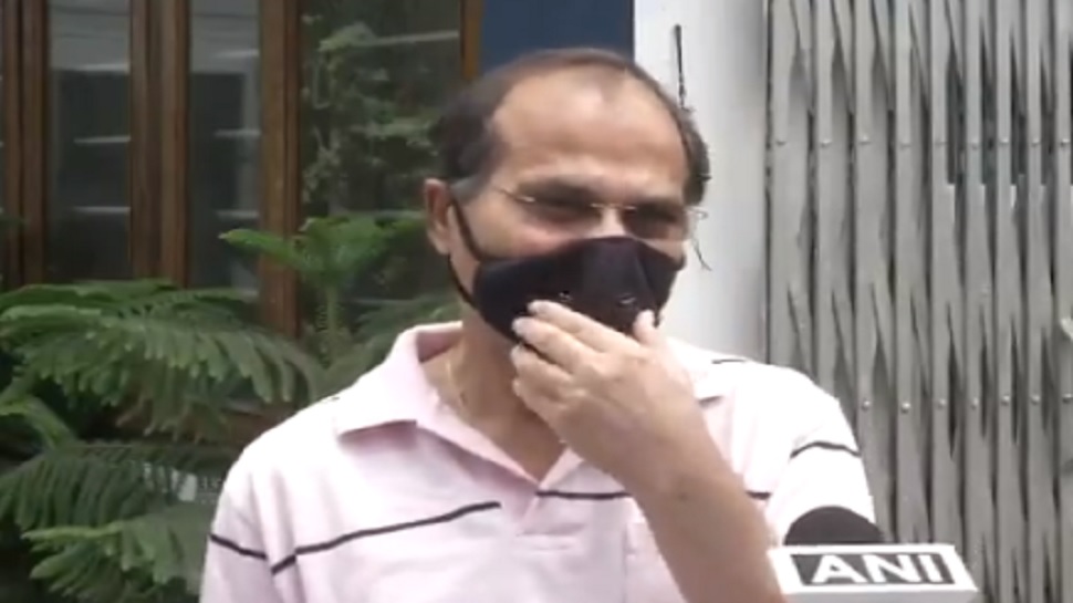 COVID-19: अधीर रंजन ने की हुकूमत की तारीफ, कहा- ग्लोबल लीडर बन सकता है हिंदुस्तान COVID-19: अधीर रंजन ने की हुकूमत की तारीफ, कहा- ग्लोबल लीडर बन सकता है हिंदुस्तान