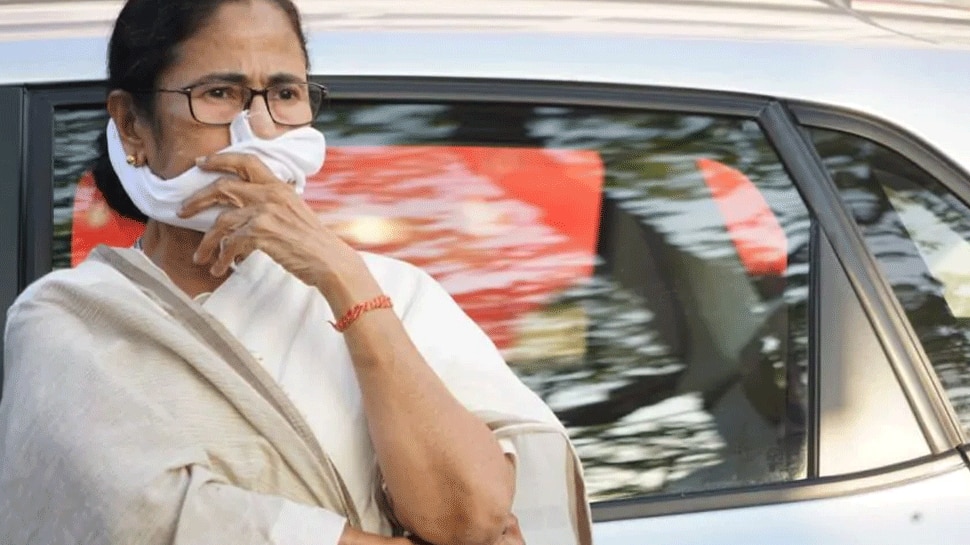 Coronavirus: 98 Covid 19 patients died in 24 hours in west Bengal | कोरोना  के मामले छुपाना ममता बनर्जी को पड़ गया भारी, राज्य में 24 घंटे में 98 मरीजों  की मौत | Hindi News, देश