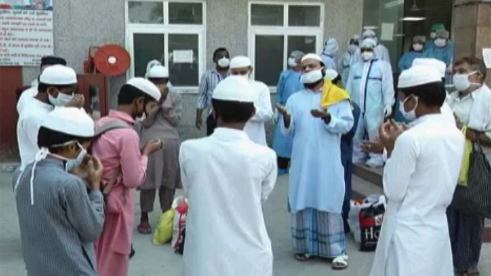 कानपुर: कोरोना से ठीक हुए मौलाना फूट-फूट कर रोए, कोरोना वॉरियर्स की सलामती की मांगी दुआ कानपुर: कोरोना से ठीक हुए मौलाना फूट-फूट कर रोए, कोरोना वॉरियर्स की सलामती की मांगी दुआ