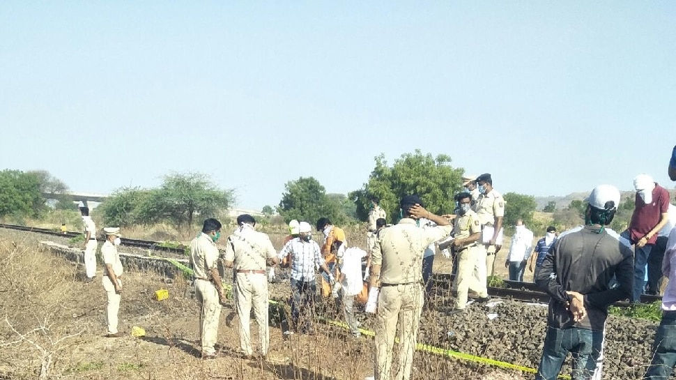 महाराष्ट्र: औरंगाबाद में मालगाड़ी ने 19 मजदूरों को कुचला, 16 की मौत, सभी पटरी पर सो रहे थे महाराष्ट्र: औरंगाबाद में मालगाड़ी ने 19 मजदूरों को कुचला, 16 की मौत, सभी पटरी पर सो रहे थे