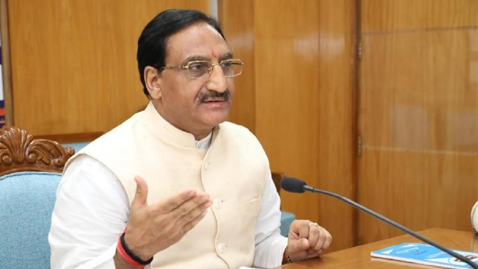 CBSE के 10 और 12वीं के बाकी इम्तेहानात की तारीखों का हुआ ऐलान, जानिए कब से होंगे शुरू CBSE के 10 और 12वीं के बाकी इम्तेहानात की तारीखों का हुआ ऐलान, जानिए कब से होंगे शुरू