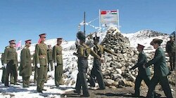 5 दिनों में दो बार भिड़ीं भारतीय और चीनी सेना, सिक्किम से पहले लद्दाख में हुई थी झड़प