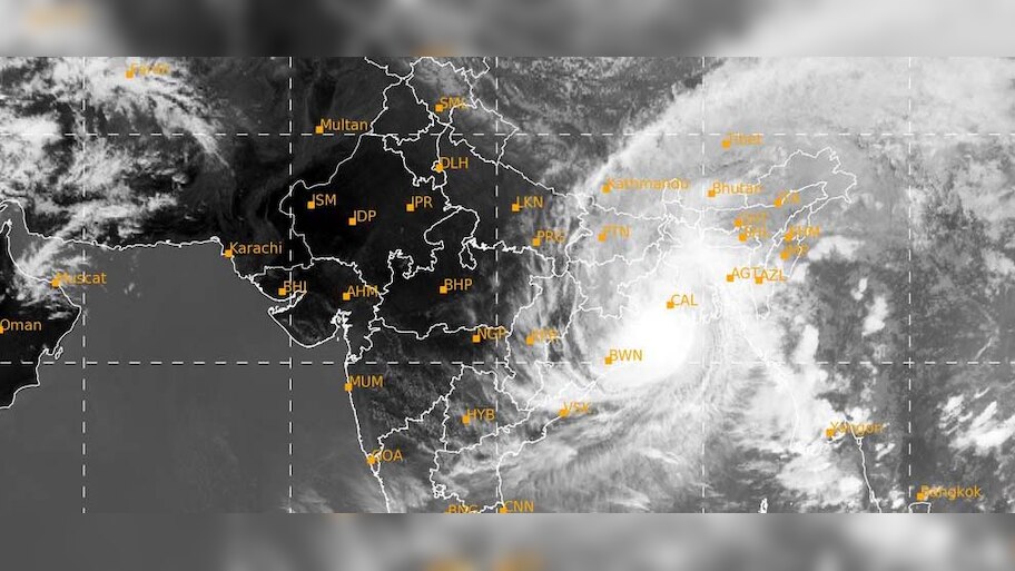 ସ୍ଥଳଭାଗ ଛୁଇଁଲା ବାତ୍ୟା 'ଅମ୍ଫାନ'