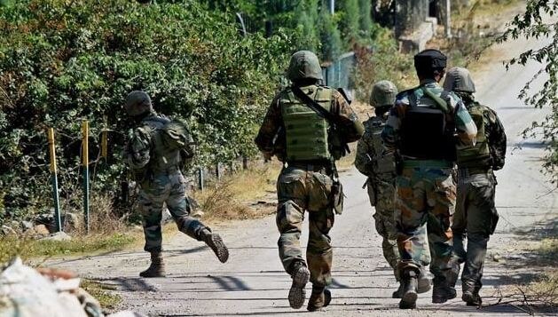 Terrorists attack BSF in Pandach, Srinagar, two soldiers martyred ...