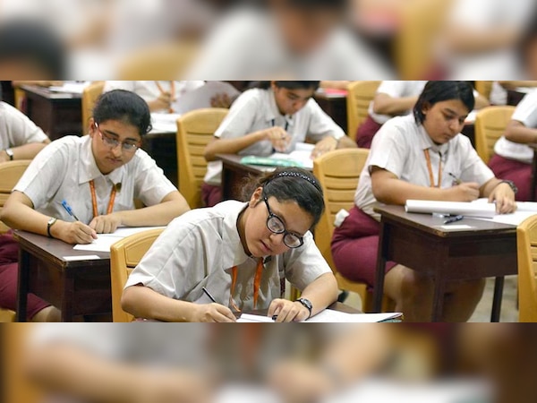 ଲକଡାଉନରୁ ବାଦ ପଡ଼ିଲା ପରୀକ୍ଷା