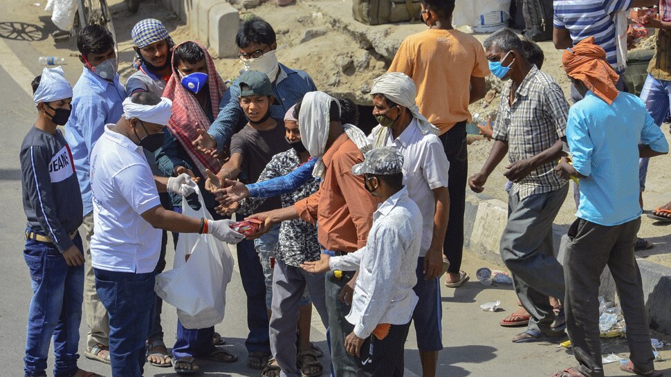 देश में तेजी से फैल रहा कोरोना संक्रमण, पिछले 24 घंटे में सामने आए 6700 से ज्यादा नए मामले देश में तेजी से फैल रहा कोरोना संक्रमण, पिछले 24 घंटे में सामने आए 6700 से ज्यादा नए मामले