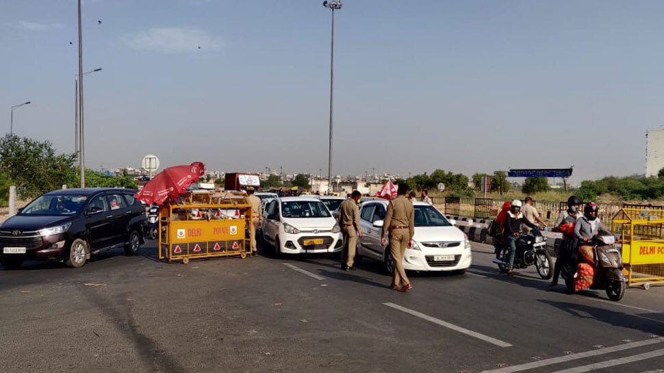 एक-एक गाड़ी को किया जा रहा चेक Delhi-Ghaziabad seal again