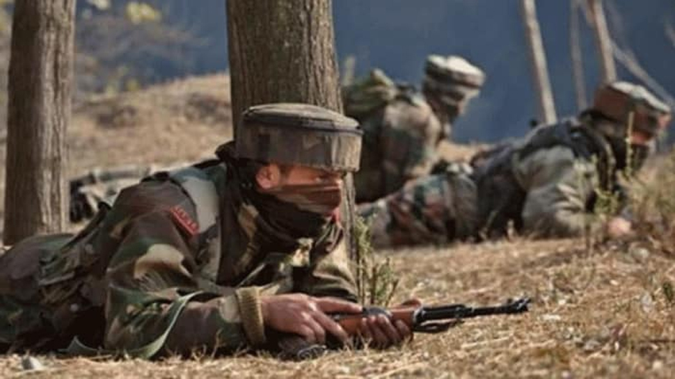 नौशेरा: हिंदुस्तानी सरहद में घुसपैठ कर रहे तीन दहशतगर्दों को फौज ने किया ढेर नौशेरा: हिंदुस्तानी सरहद में घुसपैठ कर रहे तीन दहशतगर्दों को फौज ने किया ढेर