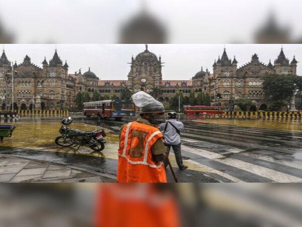 ମହାରାଷ୍ଟ୍ରରେ ୭୦ ହଜାର ଟପିଲା କୋରୋନା ସଂକ୍ରମିତଙ୍କ ସଂଖ୍ୟା