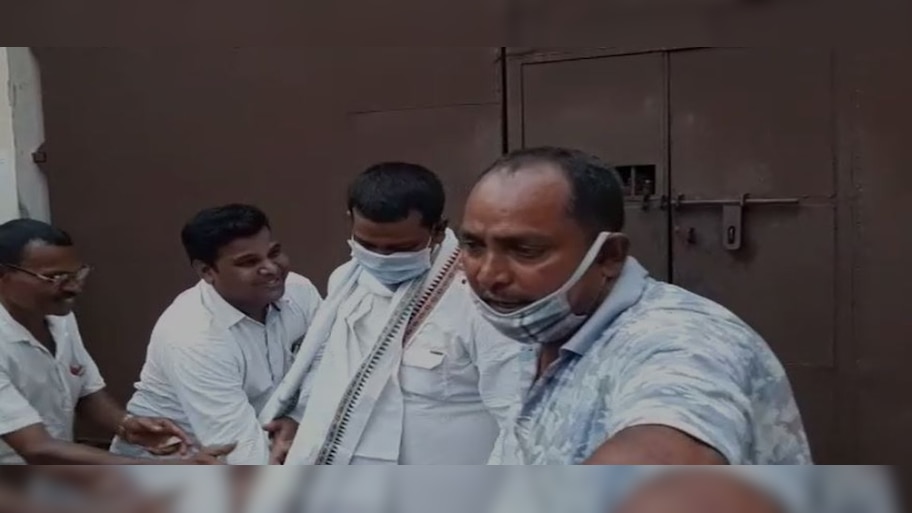 ଜେଲରୁ ବାହାରିଲେ ରୂପେଶ ଭଦ୍ର