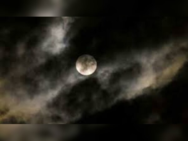 चंद्र ग्रहण (फाइल फोटो)