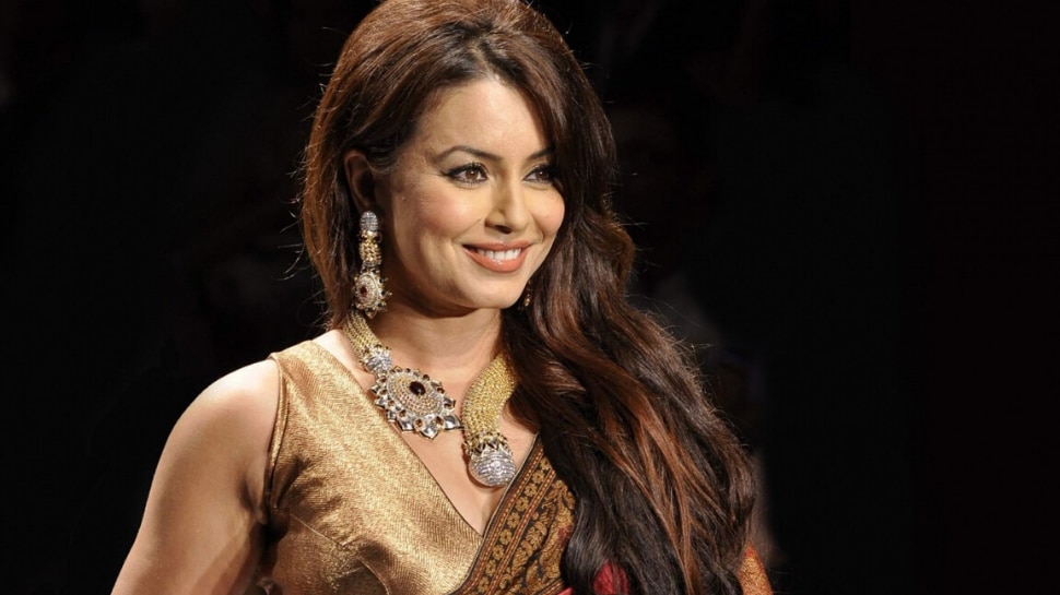 Mahima Chaudhary told the horrors of the accident, life changed with 67 stitches on face | इस दर्दनाक हादसे के बाद फिल्मों से दूर हो गई थीं Mahima Chaudhary, सिर्फ एक हादसे