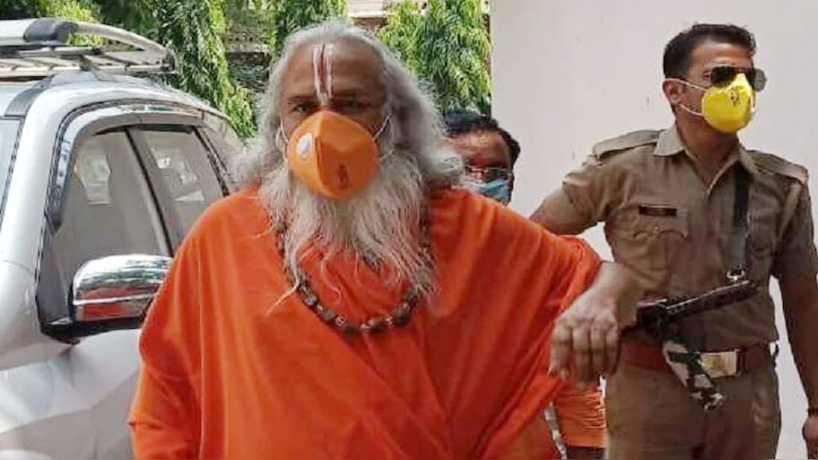 बाबरी मस्जिद केस: स्पेशल कोर्ट में पहुंचे राम विलास वेदांती, कहा- हां हमने गिराया था खंडहर