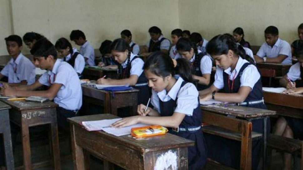 उत्तर प्रदेश में प्राइवेट स्कूल खोलने की तैयारी, एसोसिएशन ने हुकूमत को सौंपी तजवीज़ उत्तर प्रदेश में प्राइवेट स्कूल खोलने की तैयारी, एसोसिएशन ने हुकूमत को सौंपी तजवीज़