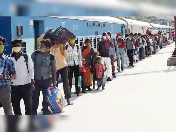 ଯାତ୍ରୀଗଣ ଧ୍ୟାନ ଦିଅନ୍ତୁ, ସମୟସାରଣୀ ପରିବର୍ତ୍ତନ ନେଇ ରେଳବାଇ ପକ୍ଷରୁ ଘୋଷଣା    