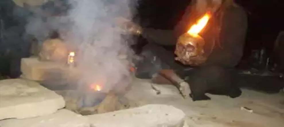 ଅସଲମ ବାବାଙ୍କ କୋରୋନାରେ ମୃତ୍ୟୁ, 'କିସ' କରି ୨୫ ସଂକ୍ରମିତ ଅସଲମ ବାବାଙ୍କ କୋରୋନାରେ ମୃତ୍ୟୁ, 'କିସ' କରି ୨୫ ସଂକ୍ରମିତ