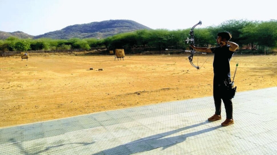 shooters begin to reach jagatpura shooting range in jaipur जगतपुरा