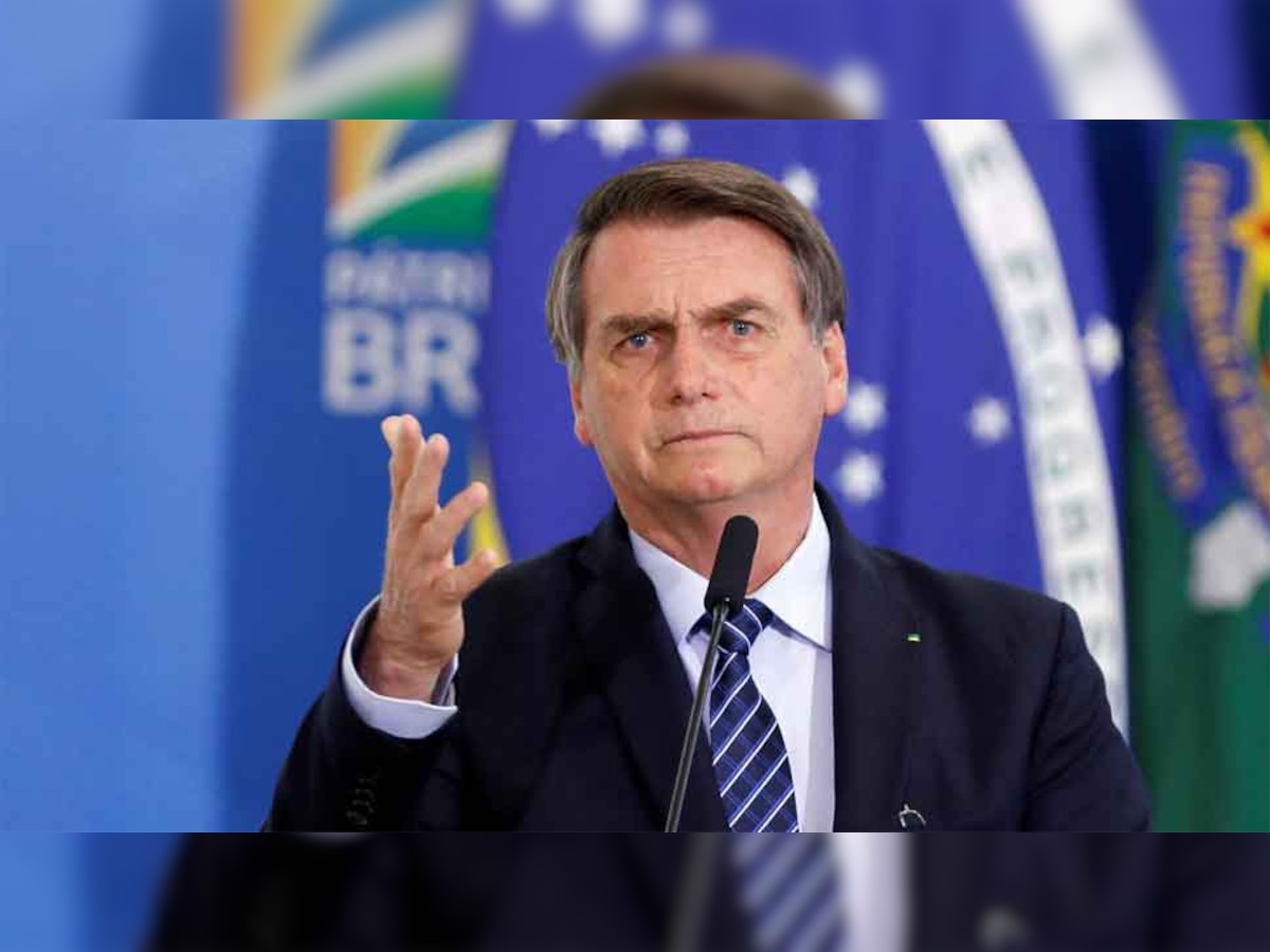 ब्राजील के राष्ट्रपति जायर बोलसोनारो हमेशा से वायरस के खतरे को कमतर आंकते आए हैं