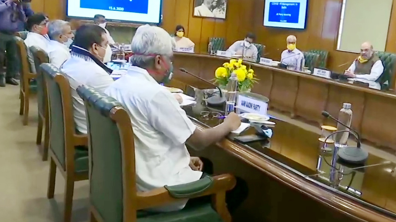 दिल्ली में कोरोना को लेकर अमित शाह की सदारत में ऑल पार्टी मीटिंग खत्म दिल्ली में कोरोना को लेकर अमित शाह की सदारत में ऑल पार्टी मीटिंग खत्म