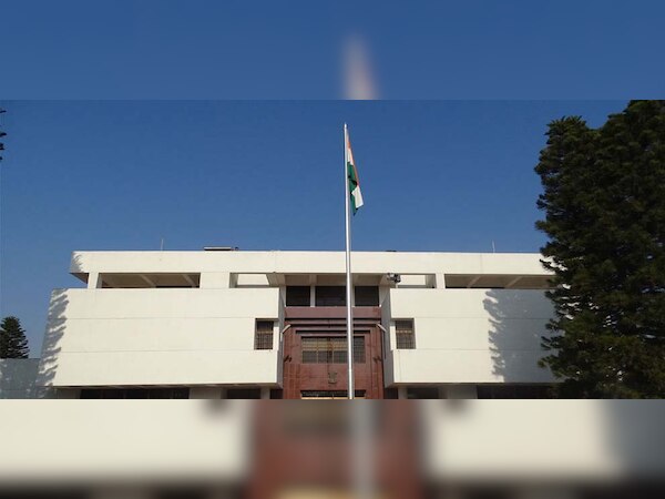 ପାକିସ୍ତାନରେ ଦୁଇ ଭାରତୀୟ ଅଧିକାରୀ ନିଖୋଜ