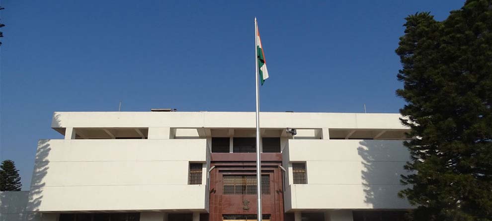 ପାକିସ୍ତାନରେ ଦୁଇ ଭାରତୀୟ ଅଧିକାରୀ ନିଖୋଜ ପାକିସ୍ତାନରେ ଦୁଇ ଭାରତୀୟ ଅଧିକାରୀ ନିଖୋଜ