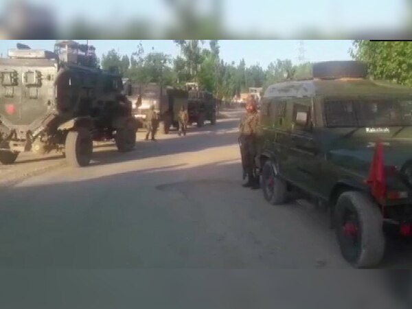 ସେନାର ଏନକାଉଣ୍ଟର: ସୋପିଆନରେ ଟଳିପଡିଲେ ୩ ଆତଙ୍କବାଦୀ    