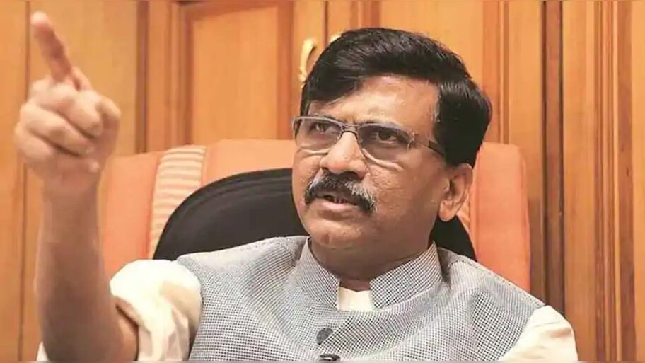 भारत चीन तनाज़े पर बोले राउत- मुल्क PM मोदी के साथ लेकिन हकीकत जानना चाहता है देश