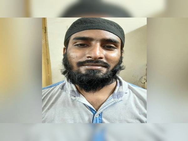 जिहाद के नाम पर लोगों को दहशतगर्दी का पाठ पढ़ा रहा इनामुल हक चढ़ा पुलिस के हत्थे