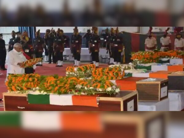 ପ୍ରତ୍ୟେକ ଶହୀଦ ପରିବାରକୁ ୩୬-୩୬ ଲକ୍ଷ ଟଙ୍କା, ଜଣଙ୍କୁ ଚାକିରି