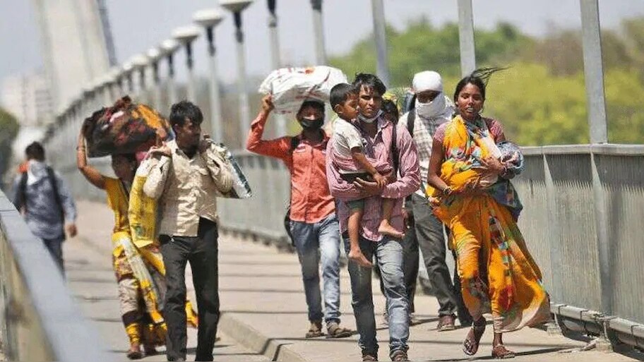 10 लाख से ज्यादा मज़दूरों को योगी हुकूमत देगी इक्तेसादी मदद, मांगी बैंक डिटेल
