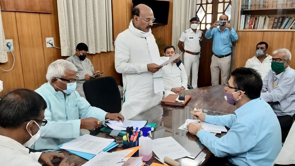 FIR register against rjd leader rambali singh chandravanshi in ...