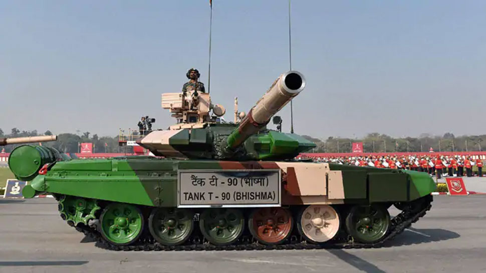 #ZeeNewsWorldExclusive: भारतीय सेना का 'भीष्म' अवतार, चीनी T-95 टैंक को ताबड़तोड़ जवाब