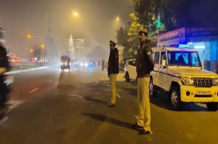 पश्चिमी UP में बदला नाइट कर्फ्यू का नियम, जानिए नोएडा में कब निकलना हुआ प्रतिबंधित 