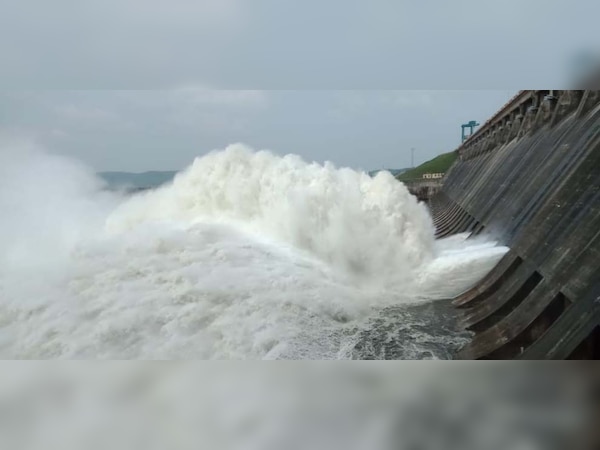 ଖୋଲିଲା ୧୦ଟି ଗେଟ
