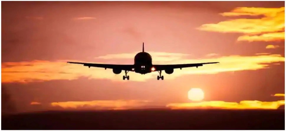 କେବଳ ରେଳ ନୁହେଁ, ବିମାନ ସେବାକୁ ନେଇ ମଧ୍ୟ ସରକାରଙ୍କ ବଡ଼ ନିଷ୍ପତ୍ତି କେବଳ ରେଳ ନୁହେଁ, ବିମାନ ସେବାକୁ ନେଇ ମଧ୍ୟ ସରକାରଙ୍କ ବଡ଼ ନିଷ୍ପତ୍ତି