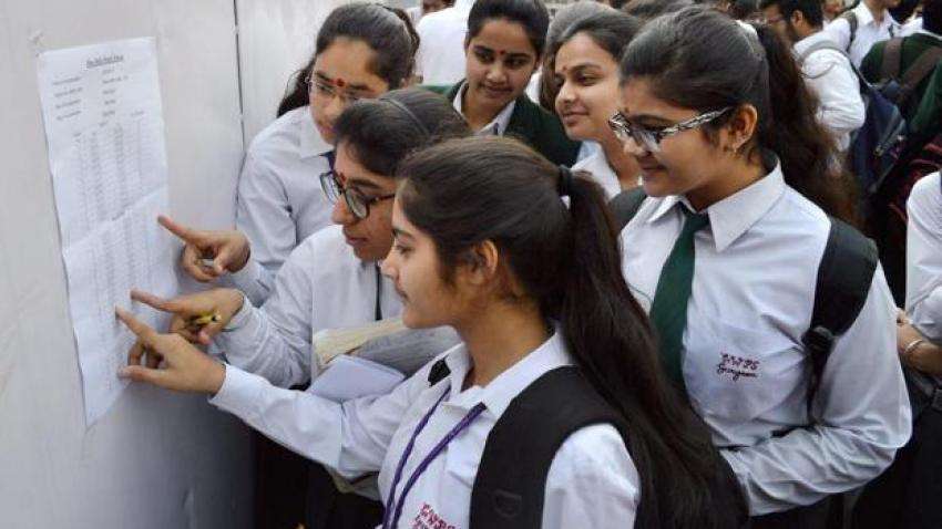 UP Board Result 2020: रिजल्ट कुछ भी हो, बच्चों को तनाव और डिप्रेशन से इस तरह बचाए रखें