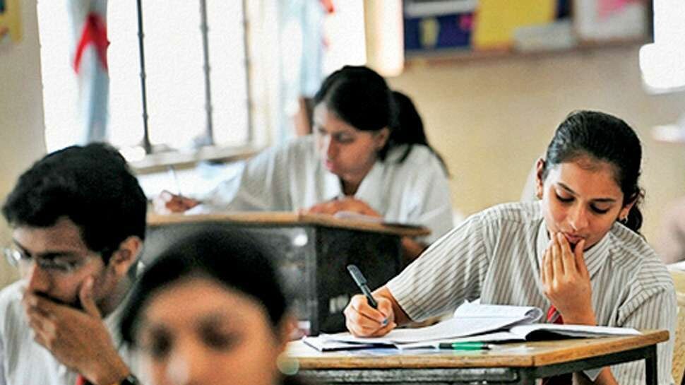 UP Board Result 2020: एडमिट कार्ड गुम हो गया है तो न हो परेशान, अपने सहपाठी को करें कॉल