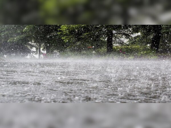 ଆସନ୍ତା ୨୪ ଘଣ୍ଟା ମଧ୍ୟରେ ରାଜ୍ୟର ଏସବୁ ଜିଲ୍ଲାରେ ପ୍ରବଳ ବର୍ଷିବ