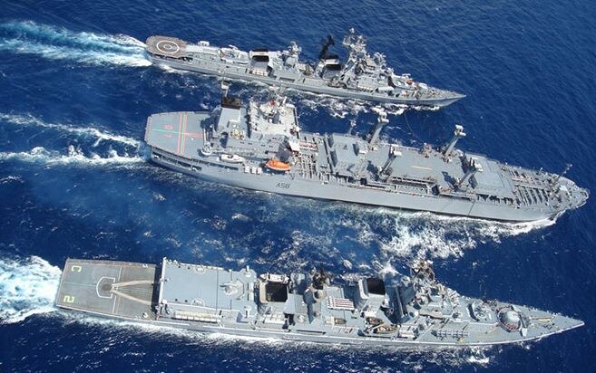 चीन के षड्यंत्र को ध्वस्त करने के लिए हिंद महासागर में भारतीय नौसेना की निगरानी बढ़ी