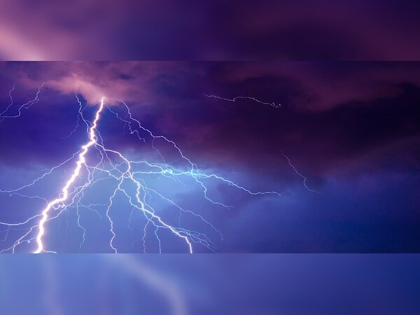 ବଜ୍ରପାତ ନେଲା ୧୧ ଜୀବନ