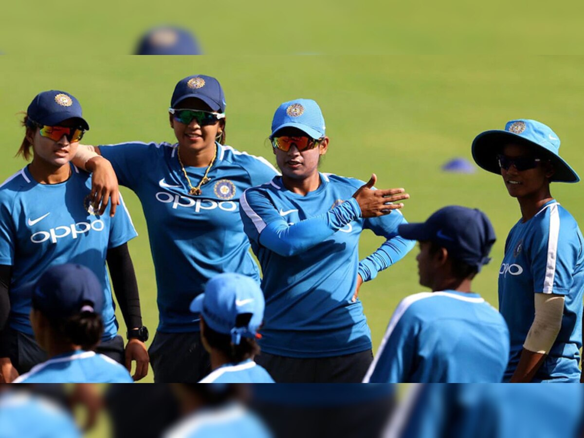 भारतीय महिला क्रिकेटर टीम (फाइल फोटो)