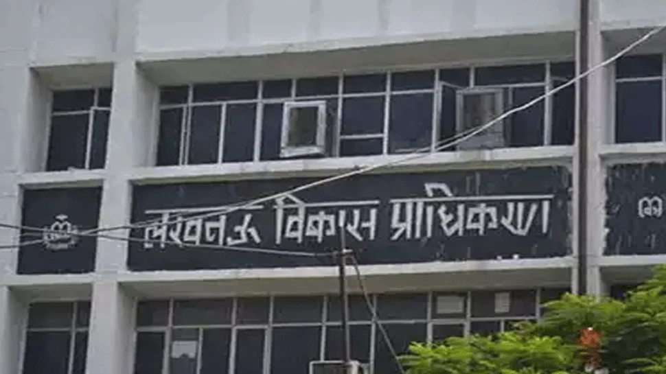 विकास दुबे के लखनऊ वाले घर पर भी चलेगा बुलडोज़र, डेवलेपमेंट अथॉरिटी ने किया मआयना विकास दुबे के लखनऊ वाले घर पर भी चलेगा बुलडोज़र, डेवलेपमेंट अथॉरिटी ने किया मआयना