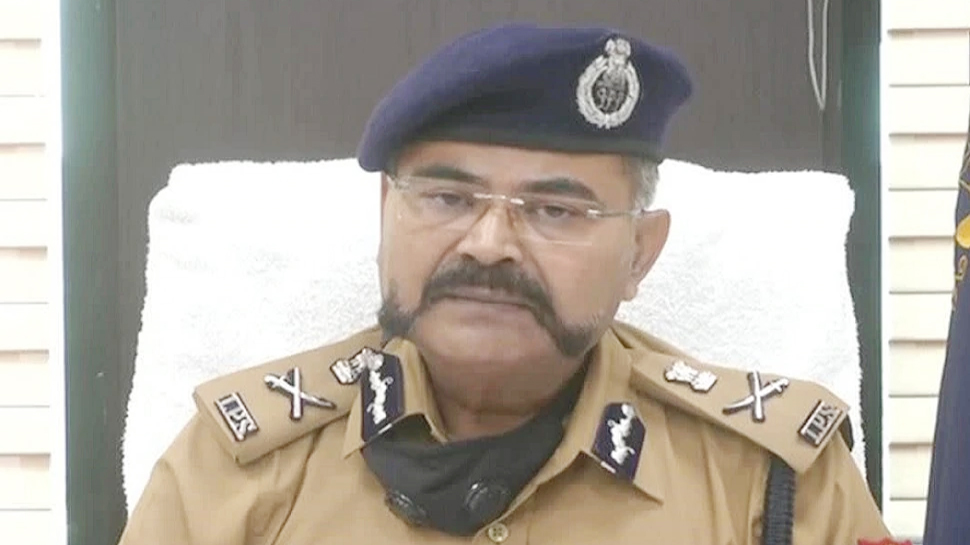 प्रेस कांफ्रेंस में बोले ADG,'रायगां नहीं जाएगी शहादत, ऐसी कार्रवाई होगी कि मिसाल पेश हो' प्रेस कांफ्रेंस में बोले ADG,'रायगां नहीं जाएगी शहादत, ऐसी कार्रवाई होगी कि मिसाल पेश हो'