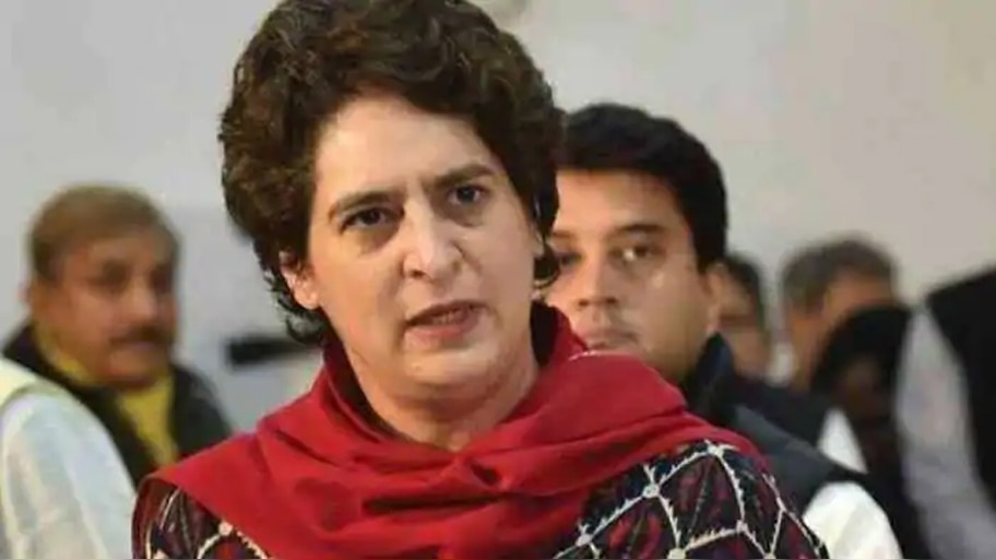 Vikas Dubey Encounter: प्रियंका गांधी ने पूछा सवाल, मुजरिम को तहफ्फुज़ देने वालों का क्या?