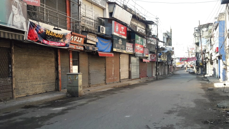 पुणे और ठाणे में 10 दिनों के लिए Lockdown, नांदेड में कर्फ्यू, जानें क्या खुलेगा, क्या रहेगा बंद